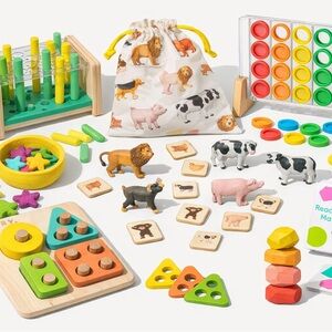 Lovevery Montessori Toy Bundle (7 Pieces) – Like New
